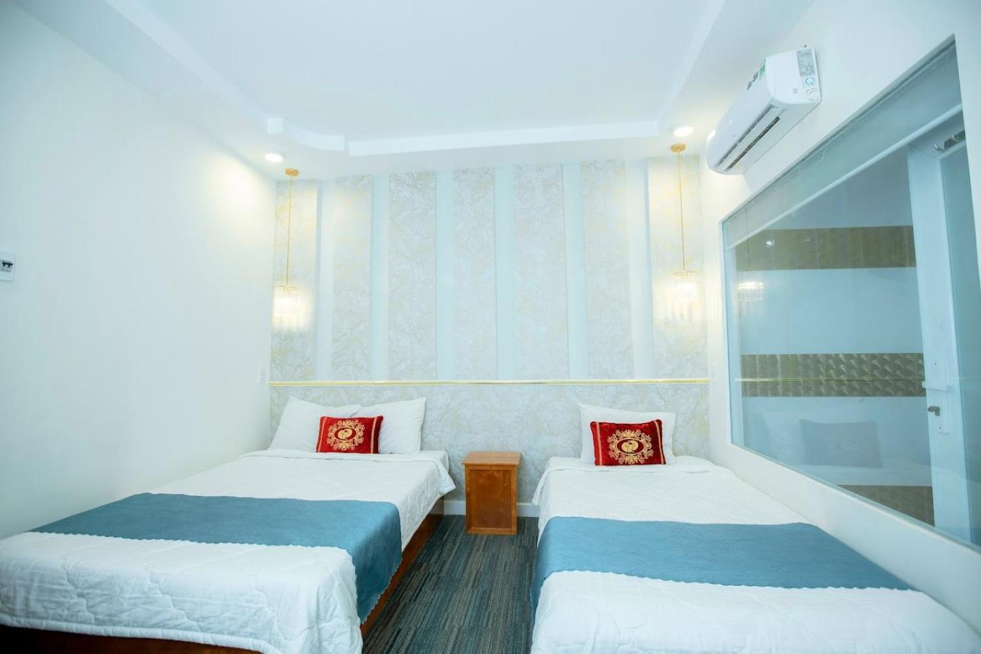 Cà Mau Khach San Quoc Te酒店 外观 照片