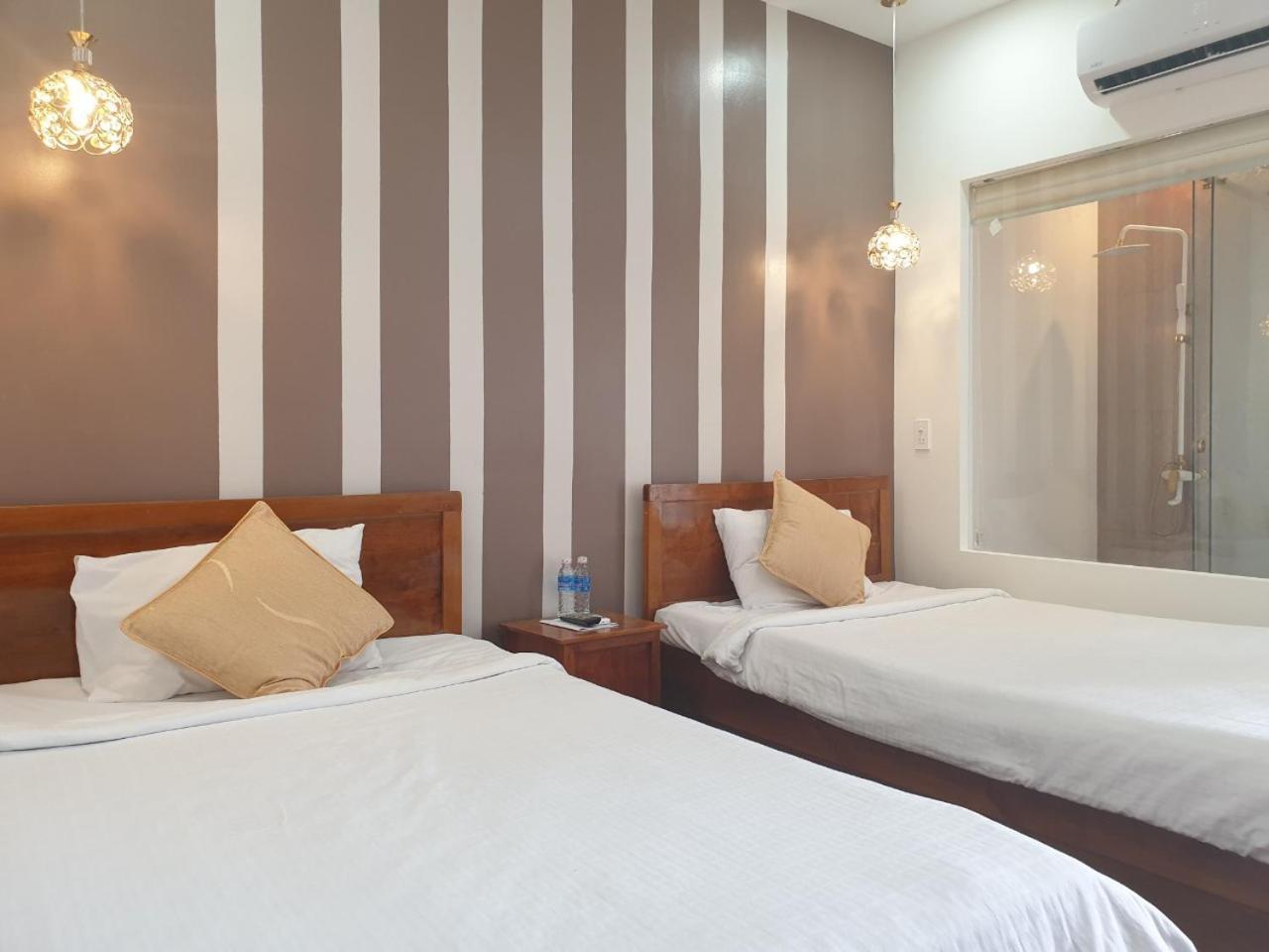 Cà Mau Khach San Quoc Te酒店 外观 照片
